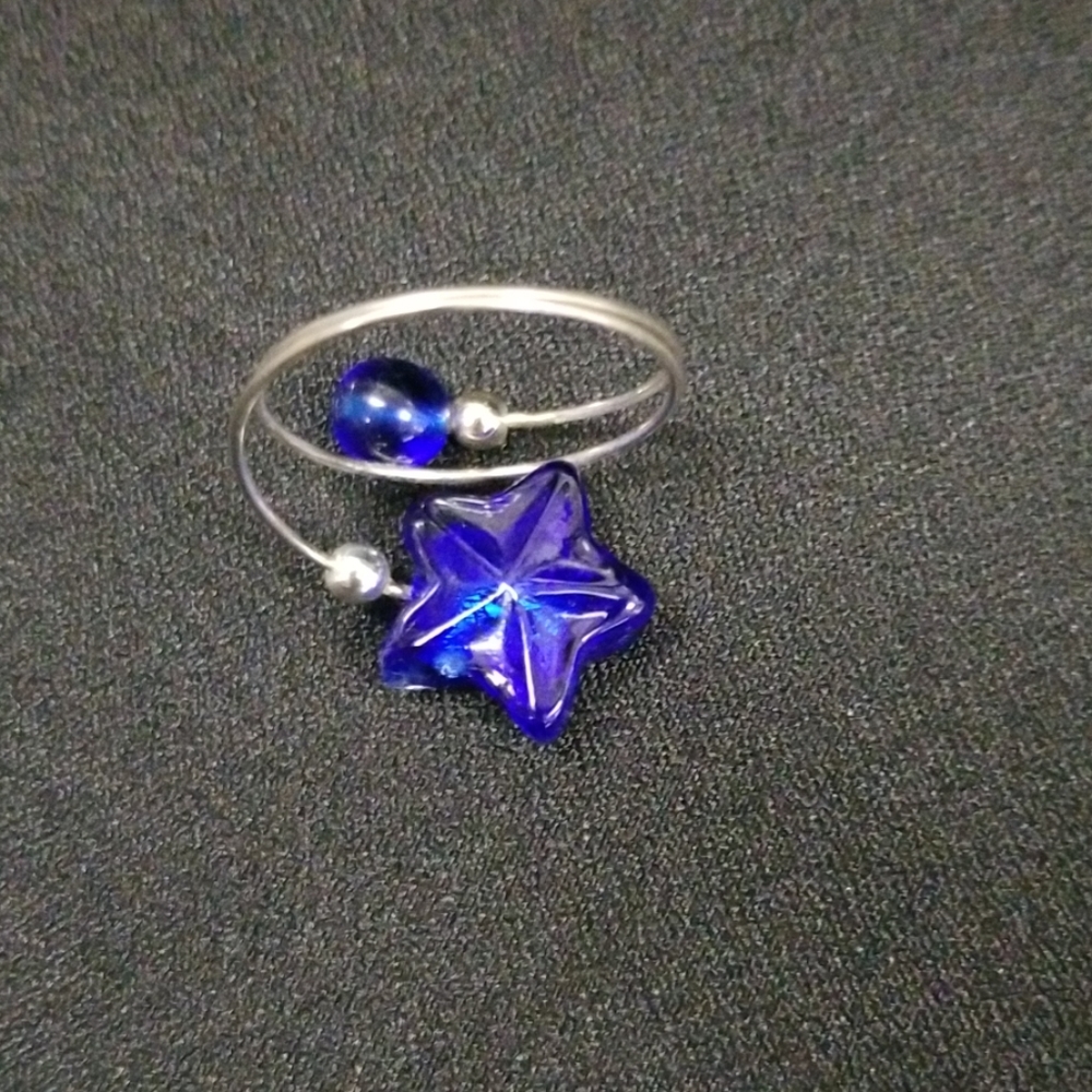Silver ring - Picture 3 of 4